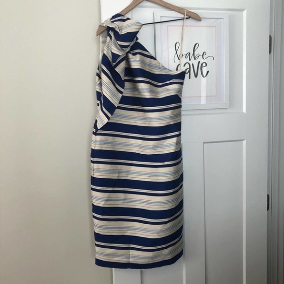 BANANA REPUBLIC One Shoulder Bow Stripe Dress Size 4 NEW - Picture 4 of 8